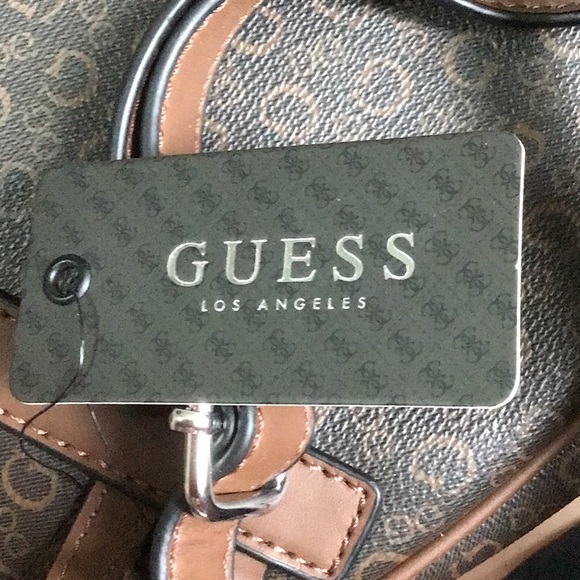 NWT Guess backpack - Picture 5 of 11
